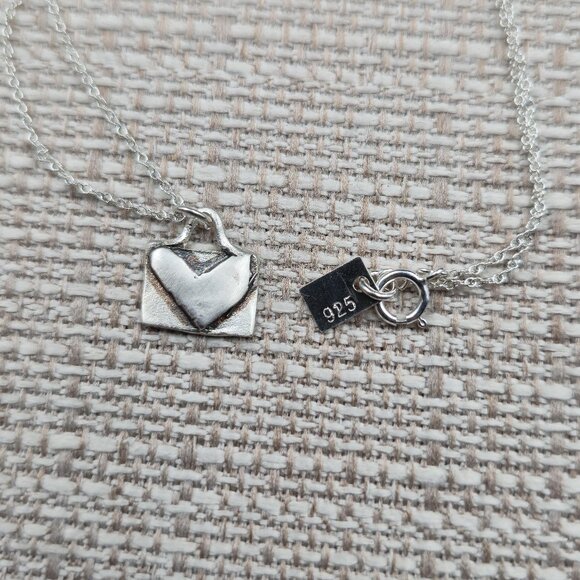 18 Inch Sterling Silver Small Rustic Heart Mail Envelope Pendant Necklace A6371 - Picture 4 of 6